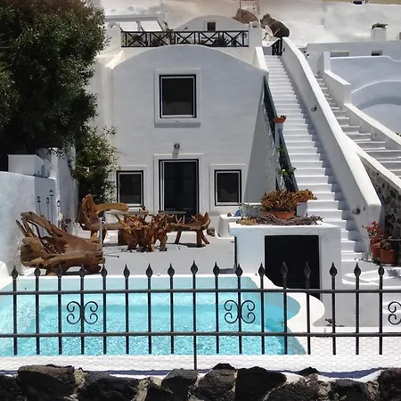 Holiday home Stilvi Fira (Santorini)