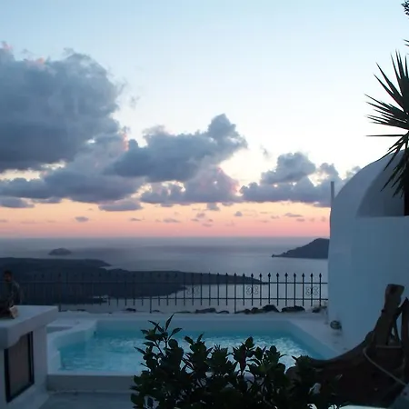 Holiday home Stilvi Fira (Santorini)