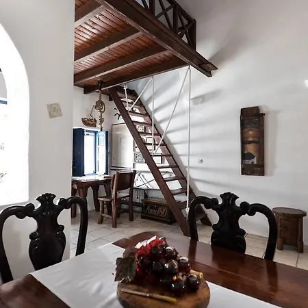 Tatil Evi Stilvi Firostefani